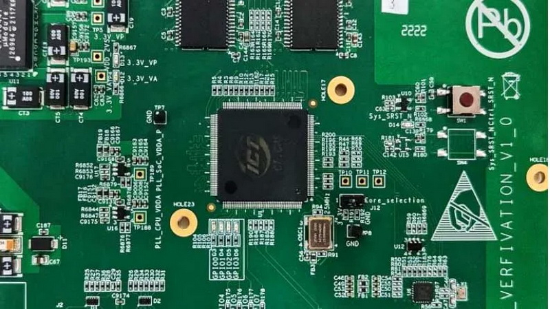 Інтелектуальний агент створив повний процесор RISC‑V за 12 годин, використовуючи лише запит у 219 слів