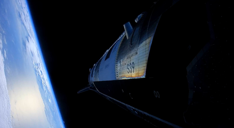 SpaceX вперше випустила у космос новий мегаракет Starship V3 – після втрати двигуна місія все ж таки завершилася успішно