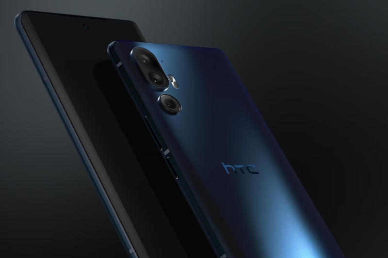 Телефон Trump Mobile T1 виглядає надто схожим на HTC U24 Pro