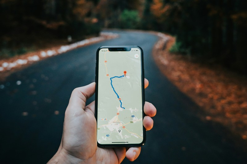 Нано Банан несподівано з’явився у Google Maps, тепер ШІ може прикрашати місця проживання.
