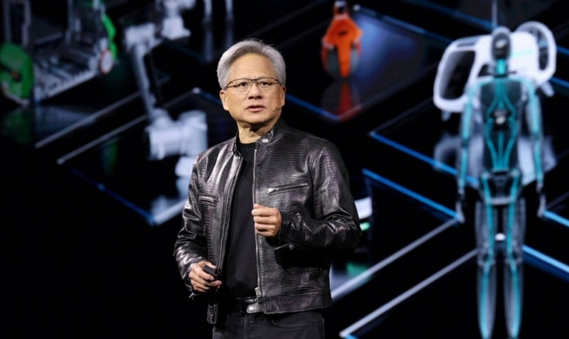 Ніколай Буто́вський з Nvidia презентує найсвіжий ноутбуковий процесор N1 на виставці Computex 2026