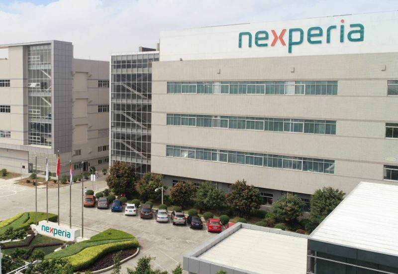Вінгтек з Китаю вимагатиме від Nexperia виплати 1,18 мільярда доларів у суді.