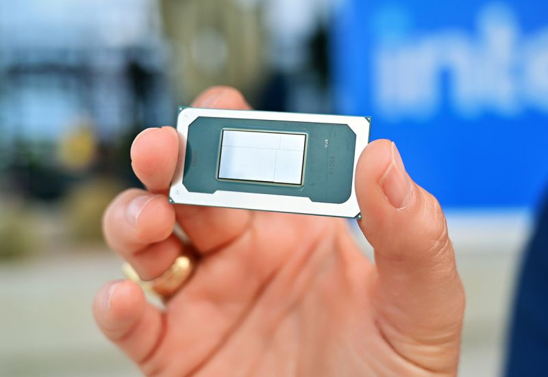 Інтелектуальний бум підвищив попит на процесори Intel, а акції після звіту зрісо на 20 %.
