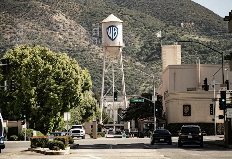 Paramount‑Skydance уклала угоду про купівлю Warner Bros Discovery на суму 110 мільярдів доларів.