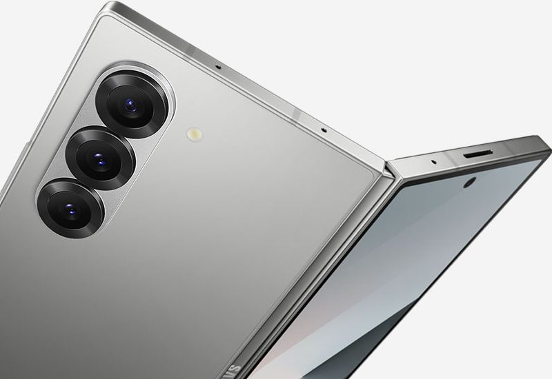 Apple з новим iPhone Fold потрапить у трио лідерів ринку складаних телефонів