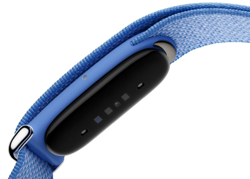 Google представила Fitbit Air — легкий фітнес-трекер без дисплея, ціною 99 $ і з постійним моніторингом активності користувача.