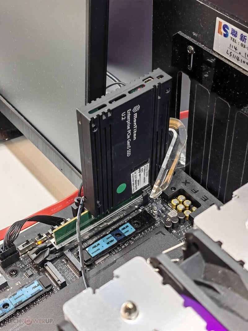 Силикон Моті випустив контролери SSD на PCIe 6.0, які досягають швидкості до 28 ГБ/с