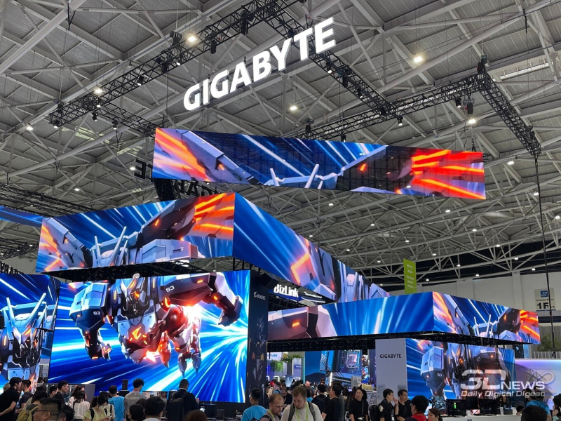 GIGABYTE представив нові ігрові ноутбуки та монітори OLED на виставці Computex 2026