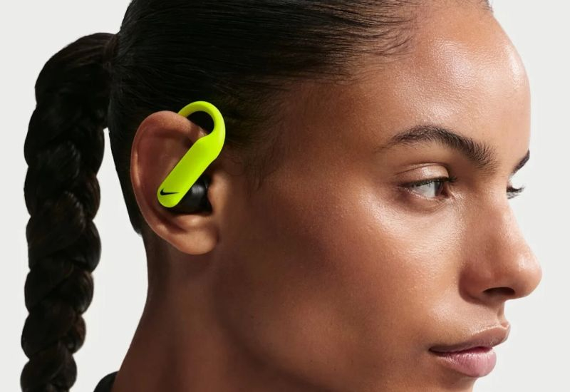 Apple і Nike разом презентували обмежену серію навушників Powerbeats Pro 2