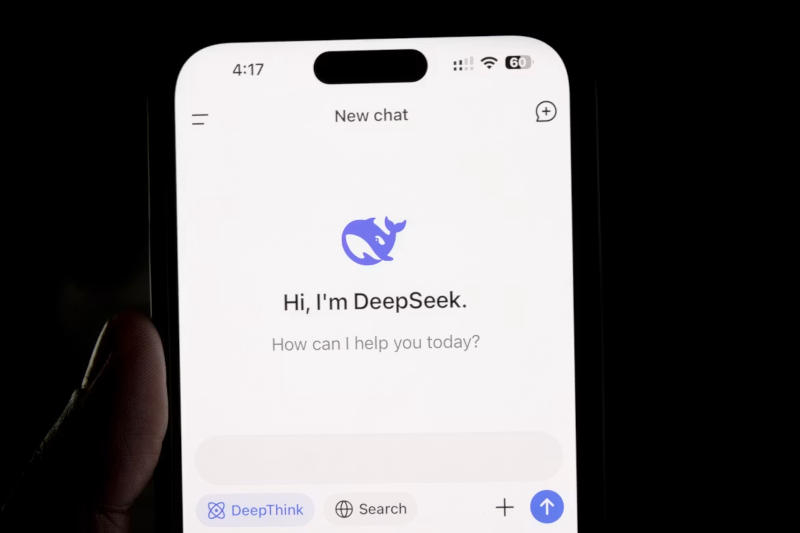 Американські ІТ-компанії віддали перевагу AI DeepSeek через його низьку вартість